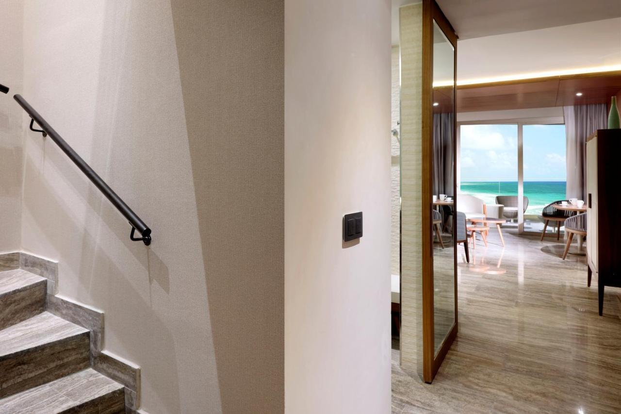 Family Selection At Grand Palladium Select Costa Mujeres Cancún Buitenkant foto