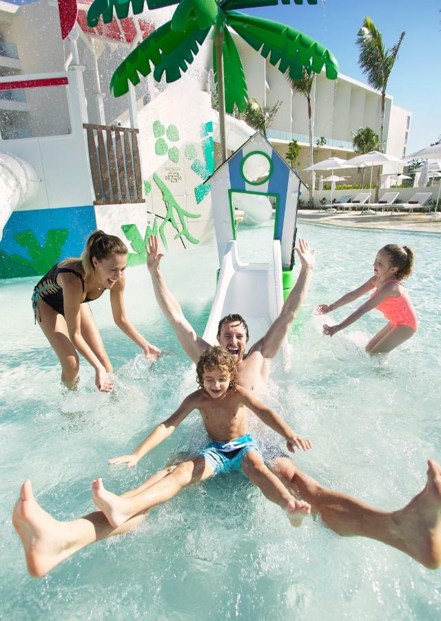 Family Selection At Grand Palladium Select Costa Mujeres Cancún Buitenkant foto